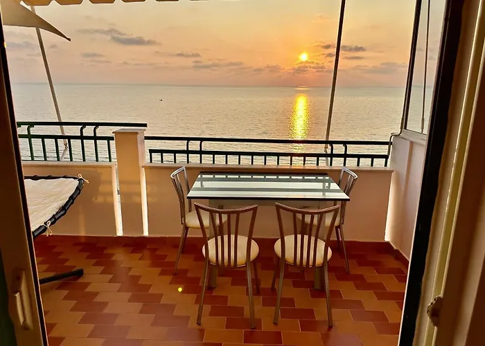 公寓 Summertime Luxury With Amazing Sea View *