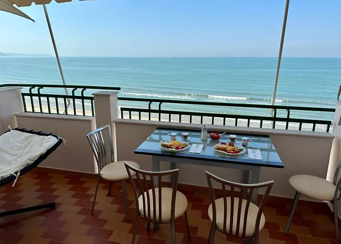Summertime Luxury With Amazing Sea View Durrës