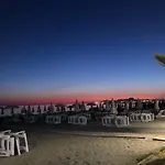 Summertime Luxury With Amazing Sea View شقة دراس